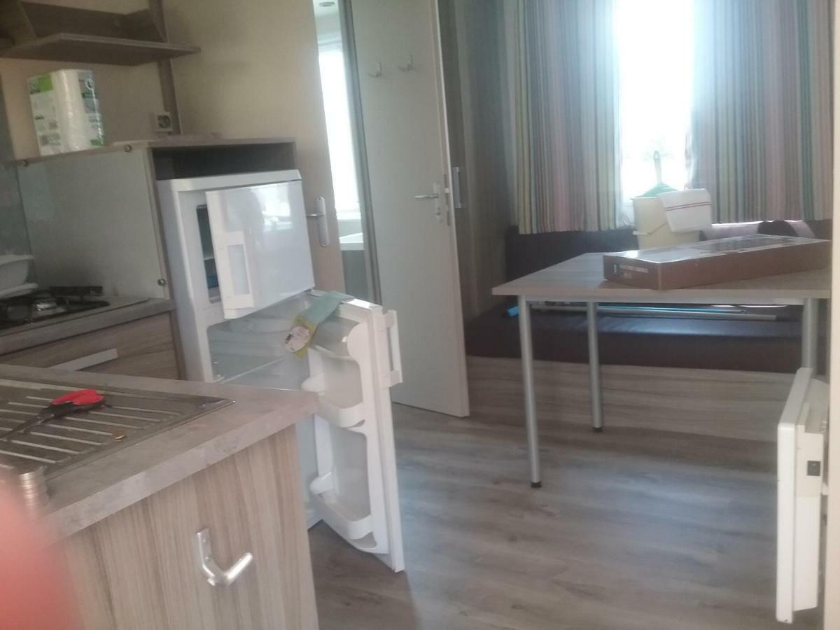 mobil home Crots Bagian luar foto