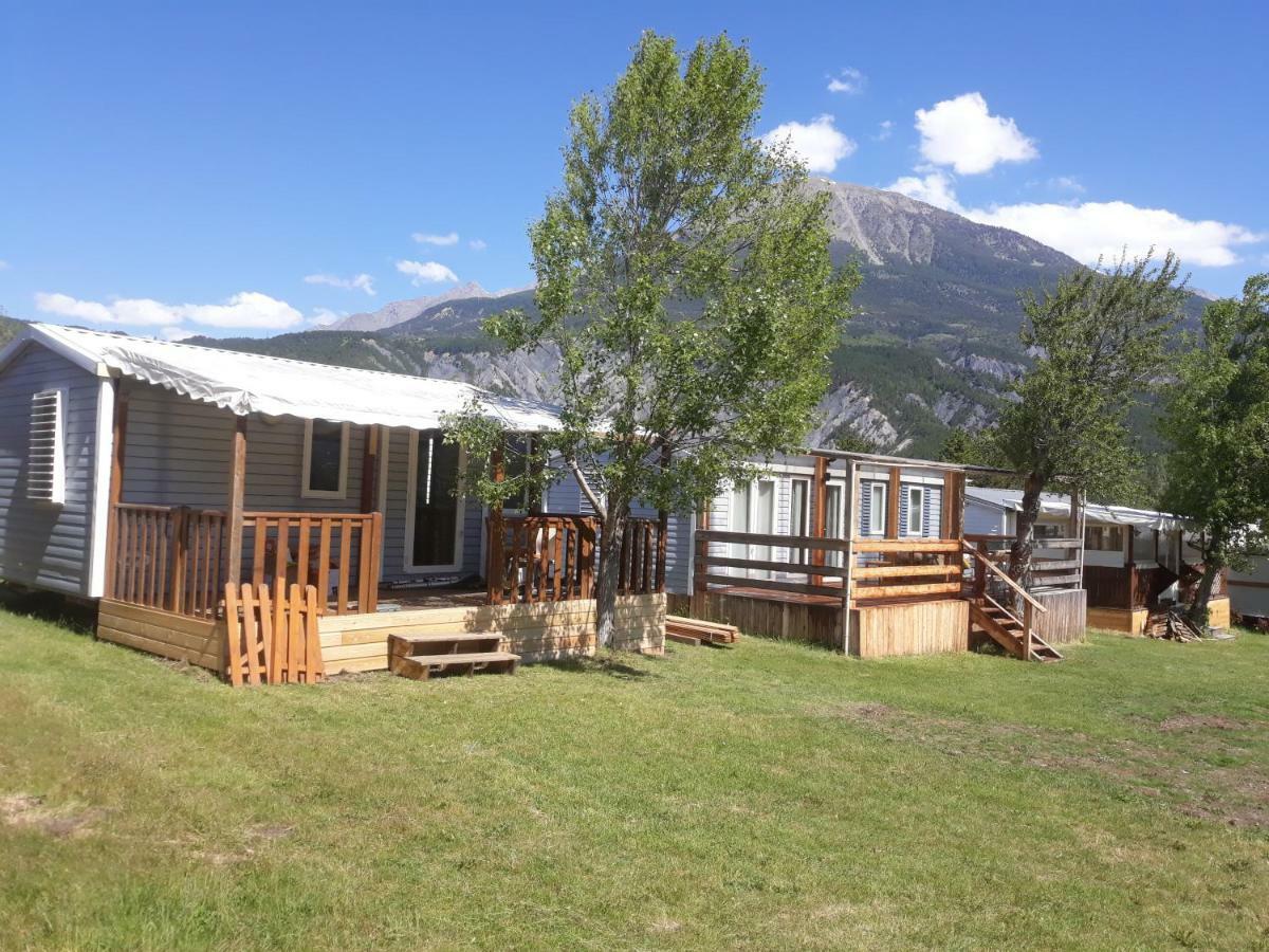 mobil home Crots Bagian luar foto